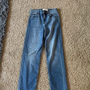 Buckle Women's Straight Leg Blue Jeans